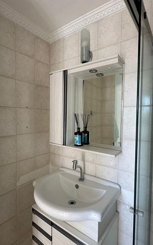 Apartamento para alugar com 80m², 2 quartos e 2 vagas Apartamento para alugar com 80m², 2 quartos e 2 vagasBanheiro Social