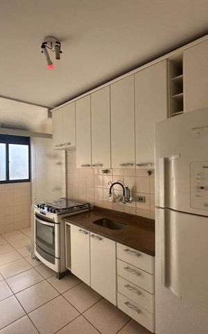 Apartamento para alugar com 80m², 2 quartos e 2 vagas Apartamento para alugar com 80m², 2 quartos e 2 vagasCozinha