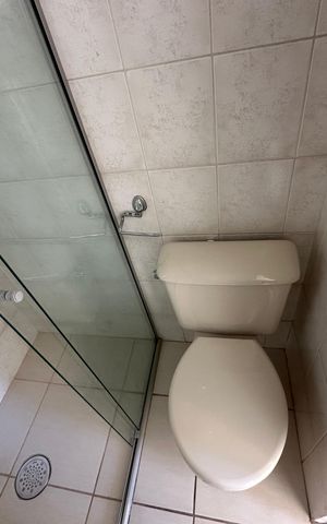 Apartamento para alugar com 80m², 2 quartos e 2 vagas Apartamento para alugar com 80m², 2 quartos e 2 vagasBanheiro Social