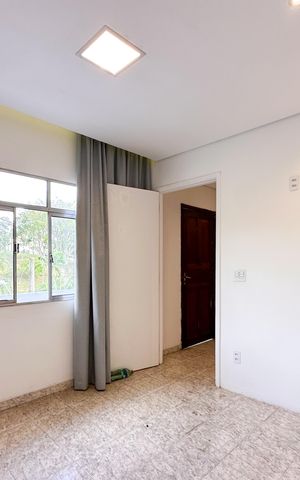 Casa à venda com 326m², 3 quartos e 4 vagas Casa à venda com 326m², 3 quartos e 4 vagasQuarto 2 - Casa 2