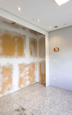 Casa à venda com 326m², 3 quartos e 4 vagas Casa à venda com 326m², 3 quartos e 4 vagasQuarto 1 - Casa 2