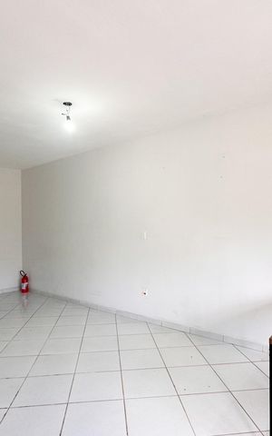 Casa à venda com 326m², 3 quartos e 4 vagas Casa à venda com 326m², 3 quartos e 4 vagasSala - Casa 1