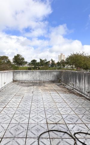 Casa à venda com 326m², 3 quartos e 4 vagas Casa à venda com 326m², 3 quartos e 4 vagasSacada Superior - Casa 2