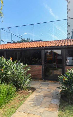 Apartamento à venda com 131m², 3 quartos e 2 vagas