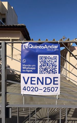 Casa à venda com 156m², 2 quartos e 3 vagas Casa à venda com 156m², 2 quartos e 3 vagasPlaca