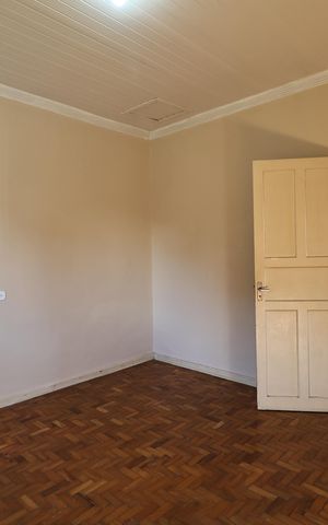 Casa à venda com 156m², 2 quartos e 3 vagas Casa à venda com 156m², 2 quartos e 3 vagasQuarto 1