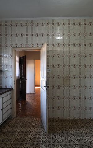 Casa à venda com 156m², 2 quartos e 3 vagas Casa à venda com 156m², 2 quartos e 3 vagasCozinha