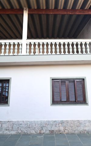 Casa à venda com 156m², 2 quartos e 3 vagas Casa à venda com 156m², 2 quartos e 3 vagasCasa 2