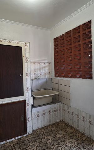 Casa à venda com 156m², 2 quartos e 3 vagas Casa à venda com 156m², 2 quartos e 3 vagasÁrea de serviço