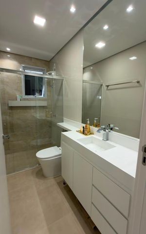 Apartamento para alugar com 68m², 3 quartos e 2 vagas Apartamento para alugar com 68m², 3 quartos e 2 vagasBanheiro social
