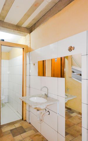 Casa à venda com 150m², 2 quartos e 4 vagasGaragem - Lavabos