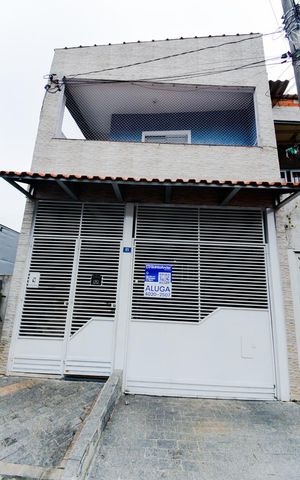 Casa à venda com 150m², 2 quartos e 4 vagasFachada