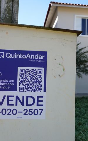 Casa de condomínio à venda com 313m², 4 quartos e 4 vagasFachada