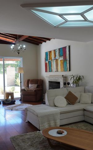 Casa de condomínio à venda com 313m², 4 quartos e 4 vagasSala de Estar