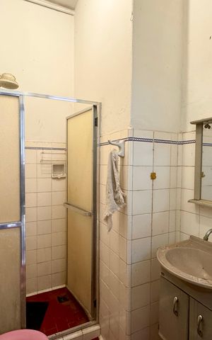 Casa à venda com 328m², 4 quartos e 2 vagas