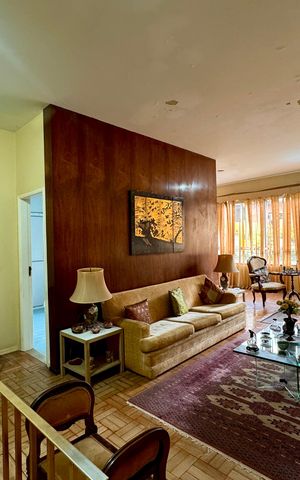 Casa à venda com 328m², 4 quartos e 2 vagas