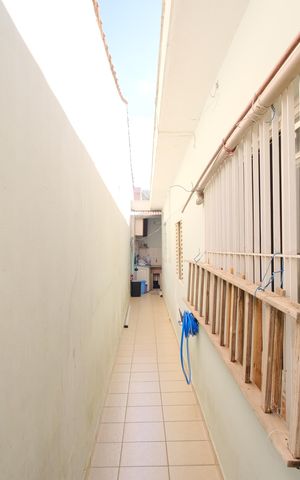 Casa à venda com 90m², 2 quartos e sem vagaQuintal