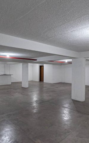 Apartamento para alugar com 88m², 2 quartos e 2 vagas Apartamento para alugar com 88m², 2 quartos e 2 vagasÁrea comum - Salão de festas