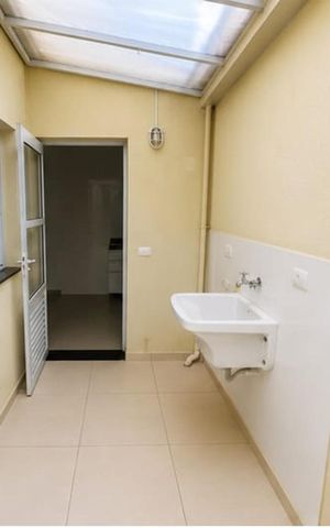 Casa de condomínio para alugar com 56m², 2 quartos e 1 vaga Casa de condomínio para alugar com 56m², 2 quartos e 1 vagaÁrea de serviço