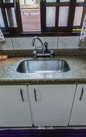 Casa à venda com 253m², 4 quartos e 5 vagas Casa à venda com 253m², 4 quartos e 5 vagasCozinha
