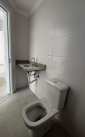 Apartamento à venda com 56m², 2 quartos e 2 vagas Apartamento à venda com 56m², 2 quartos e 2 vagasBanheiro da Suíte