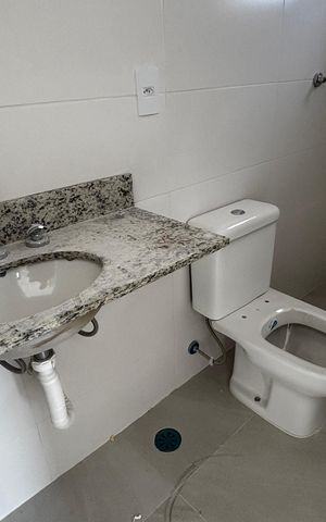 Apartamento à venda com 56m², 2 quartos e 2 vagas Apartamento à venda com 56m², 2 quartos e 2 vagasBanheiro da Suíte