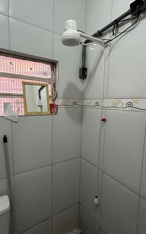 Casa à venda com 80m², 2 quartos e sem vagaBanheiro do Quarto 2 - Suíte