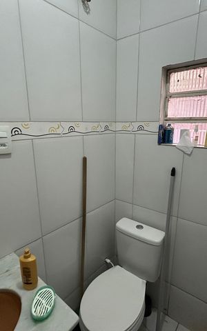 Casa à venda com 80m², 2 quartos e sem vagaBanheiro do Quarto 2 - Suíte