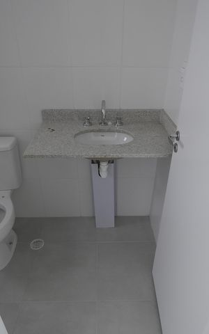 Apartamento à venda com 64m², 2 quartos e 1 vagaBanheiro Social