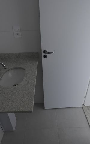 Apartamento à venda com 64m², 2 quartos e 1 vagaBanheiro Social