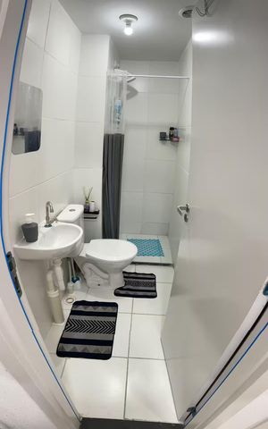 Apartamento à venda com 34m², 2 quartos e sem vaga Apartamento à venda com 34m², 2 quartos e sem vagaBanheiro