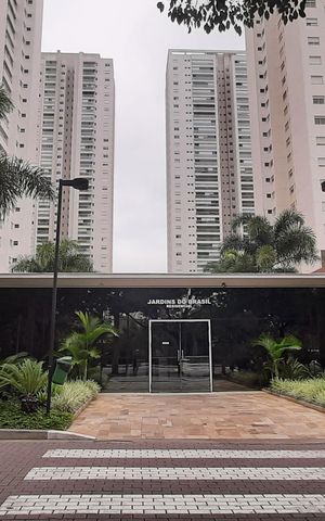 Apartamento à venda com 170m², 3 quartos e 3 vagas Apartamento à venda com 170m², 3 quartos e 3 vagasFachada