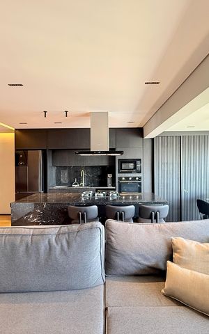 Apartamento à venda com 78m², 2 quartos e 1 vaga Apartamento à venda com 78m², 2 quartos e 1 vagaSala