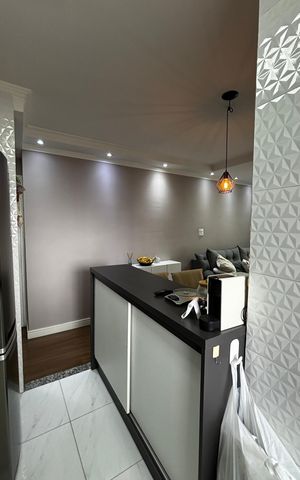 Apartamento à venda com 48m², 2 quartos e 1 vaga Apartamento à venda com 48m², 2 quartos e 1 vagaCozinha