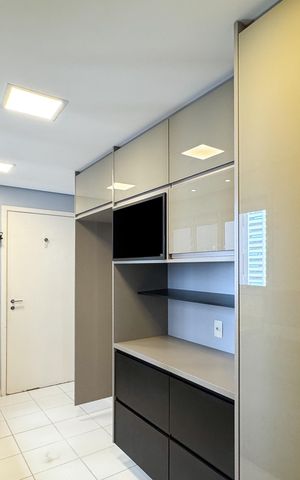 Apartamento para alugar com 155m², 3 quartos e 3 vagas Apartamento para alugar com 155m², 3 quartos e 3 vagasCozinha