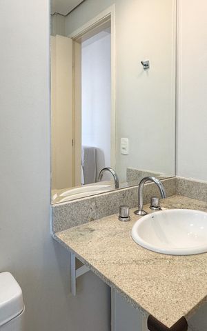 Apartamento para alugar com 155m², 3 quartos e 3 vagas Apartamento para alugar com 155m², 3 quartos e 3 vagasBanheiro - Suíte 1