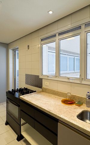 Apartamento para alugar com 155m², 3 quartos e 3 vagas Apartamento para alugar com 155m², 3 quartos e 3 vagasCozinha