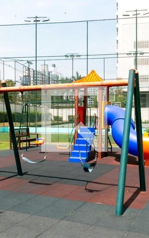 Apartamento para alugar com 155m², 3 quartos e 3 vagas Apartamento para alugar com 155m², 3 quartos e 3 vagasÁrea comum - Playground