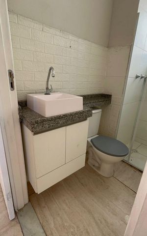 Apartamento para alugar com 40m², 2 quartos e 1 vaga Apartamento para alugar com 40m², 2 quartos e 1 vagaBanheiro