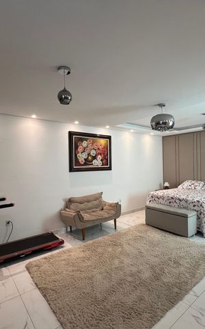 Casa à venda com 400m², 4 quartos e 6 vagas Casa à venda com 400m², 4 quartos e 6 vagasQuarto Suíte 2