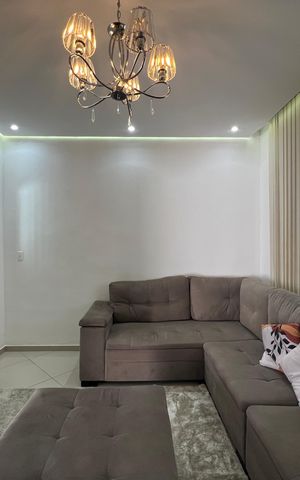 Casa à venda com 400m², 4 quartos e 6 vagas Casa à venda com 400m², 4 quartos e 6 vagasSala 1