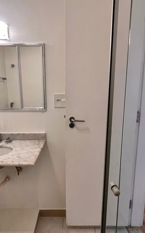 Apartamento para alugar com 90m², 3 quartos e 1 vaga Apartamento para alugar com 90m², 3 quartos e 1 vagaBanheiro social