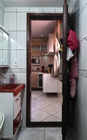 Casa à venda com 138m², 2 quartos e 2 vagas Casa à venda com 138m², 2 quartos e 2 vagasBanheiro