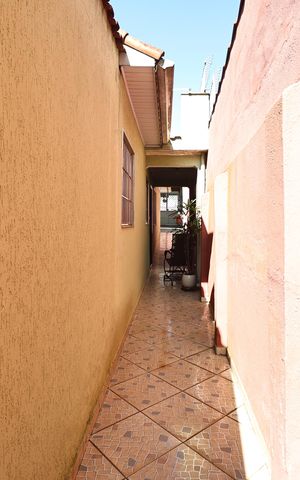 Casa à venda com 138m², 2 quartos e 2 vagas Casa à venda com 138m², 2 quartos e 2 vagasQuintal