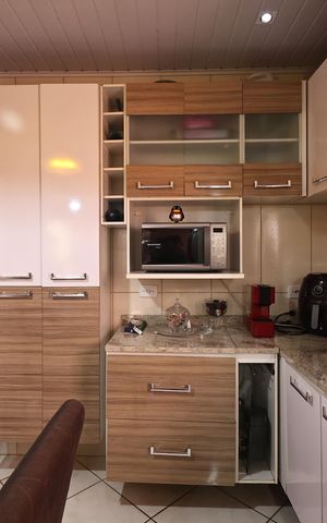 Casa à venda com 138m², 2 quartos e 2 vagas Casa à venda com 138m², 2 quartos e 2 vagasCopa