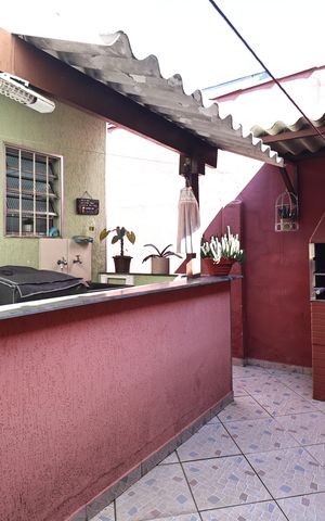 Casa à venda com 138m², 2 quartos e 2 vagas Casa à venda com 138m², 2 quartos e 2 vagasQuintal