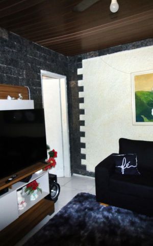 Casa à venda com 300m², 2 quartos e 1 vagaSala