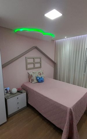 Casa à venda com 198m², 3 quartos e 4 vagas Casa à venda com 198m², 3 quartos e 4 vagasQuarto