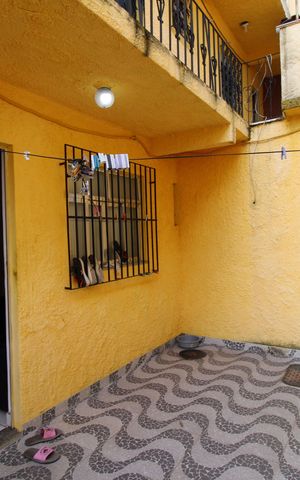 Casa à venda com 300m², 2 quartos e 1 vagaAcesso