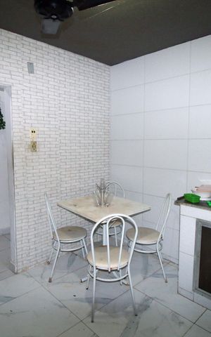 Casa à venda com 300m², 2 quartos e 1 vagaCozinha